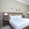 .  Hilton Garden Inn Dubai Al Mina 4* + (   )