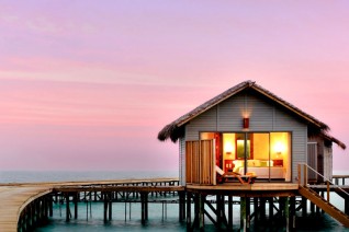 Centara Ras Fushi Resort And Spa 4*