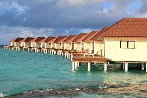 Alimatha Aquatic Resort 3*