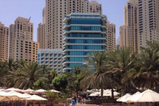  Hilton Dubai The Walk 4* +     