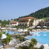 Территория отеля Aegean Melathron Hotel 5*  (Эджен Мелатрон Отель)