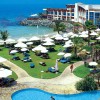 Теретория отеля Dubai Marine Beach Resort 5*  (Дубаи Марин Бич Резорт)