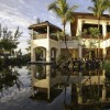 Бассейн отеля Hilton Mauritius Resort & Spa 5*  (Хилтон Маврикий)
