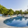 pool  Furaveri Island Resort 5*  (  )