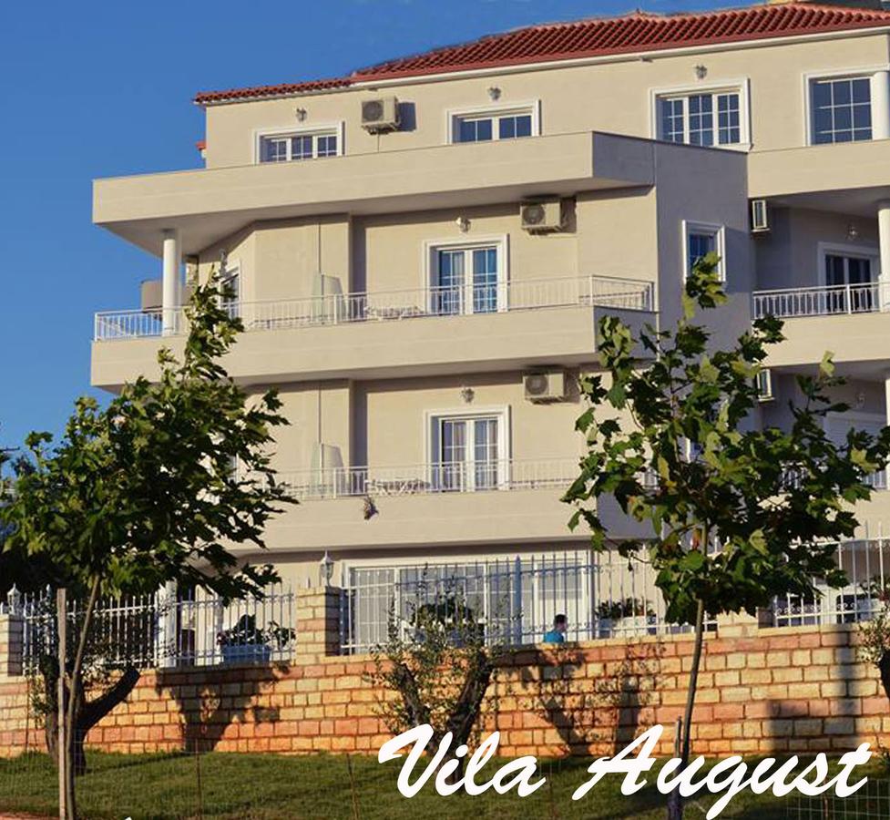 Villa August Ksamil 3*
