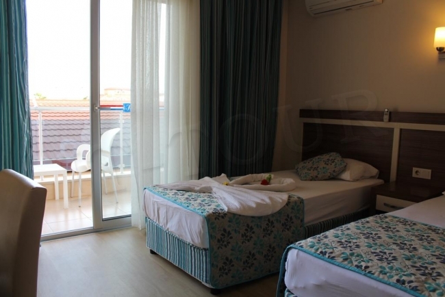 Side West Park Hotel 4*