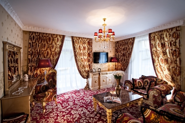   (Royal Hotels And Spa) 4*