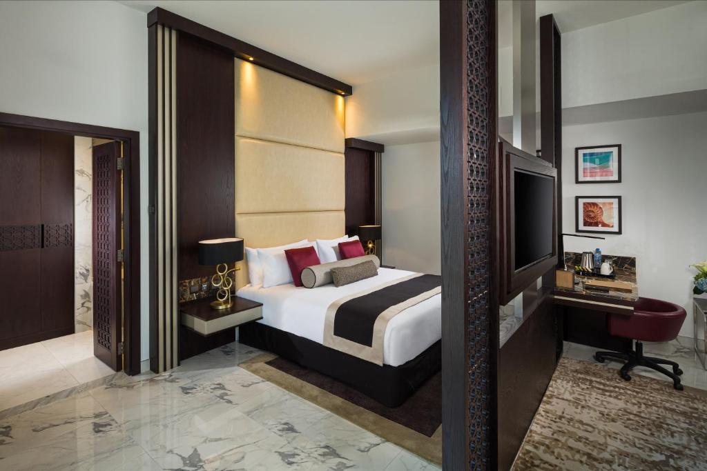 Millenium Place Barsha Heights Hotel & Apartments 4*