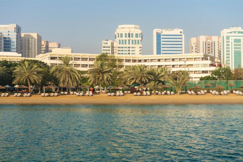 Отель Le Meridien  Abu Dhabi Hotel 5*  Ле Меридиан Абу Даби Хотел 