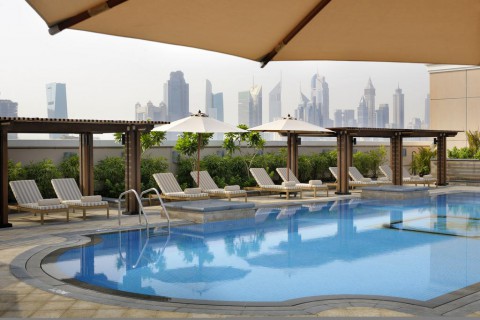  Ramada Jumeirah Hotel 4*    
